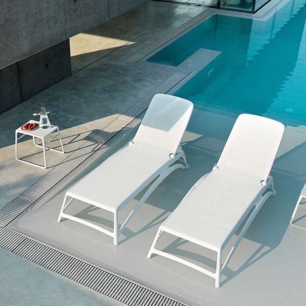 White POP Table & ATLANTICO Contract SUN LOUNGER Is A BUDGET Sun Lounger & MODERN Stacking Sun Bed By Nadi HIGH QUALITY Poolside FURNITURE Company, Italy.