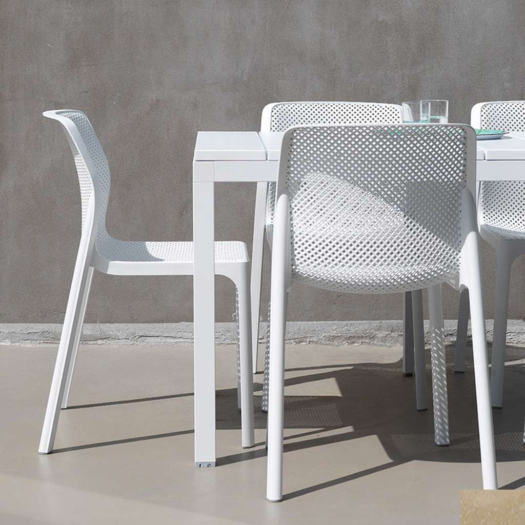 Net Carver Chairs & Rio EXTENDING Outdoor TABLE Is A MODERN Garden Dining Table In ALL-WEATHER Hospitality Furniture MATERIALS By Nardi Exterior Contract Furniture