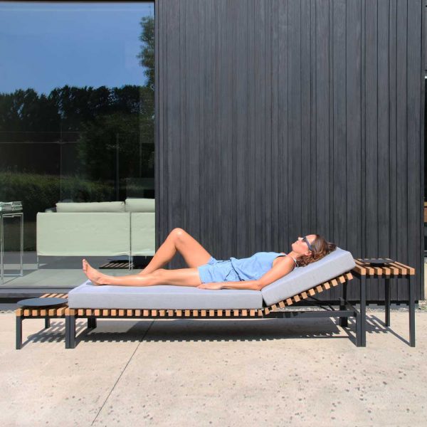 Fields GARDEN SOFA - MULTIFUNCTIONAL Outdoor SOFA, CHAISE LONGUE And SUN LOUNGER In HIGH QUALITY Garden Furniture Materials By Bloo MODERN Garden Furniture
